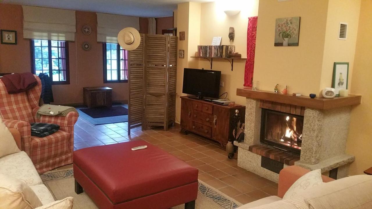 노게이라데라민 A Casa Do Buxo 빌라 외부 사진